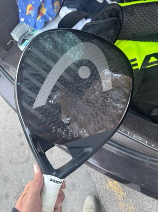 Pala de pádel HEAD Speed One sin golpes ni nada