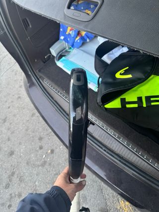 Pala de pádel HEAD Speed One sin golpes ni nada