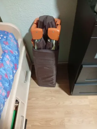 Cuna de viaje plegable