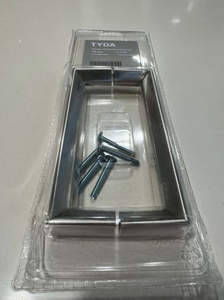 Tiradores TYDA IKEA plateados