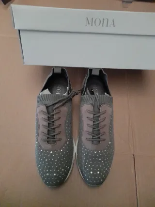 Zapatillas Mona Beige y Verde Talla 39