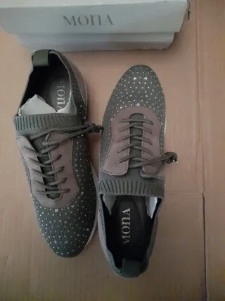 Zapatillas Mona Beige y Verde Talla 39