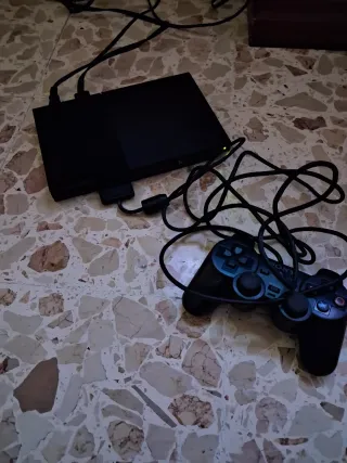 Playstation 2 Nera con 5 Giochi