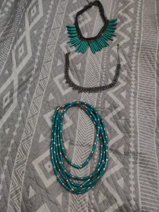 Collares estilo étnico color turquesa y color plat