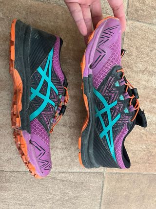 Deportivas Asics Talla 39 Morado Naranja