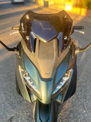 Yamaha TMAX 560 Tech Max