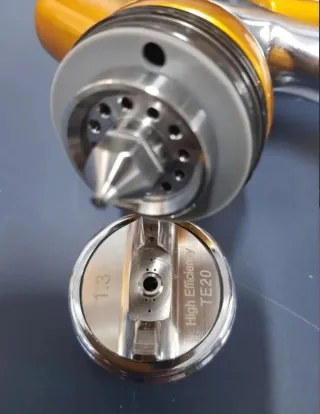 PISTOLA DE PINTAR PROFESIONAL 1.3 PPS Y REGULADOR