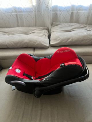 Maxi-Cosi + Easybase + Funda Walking Mum