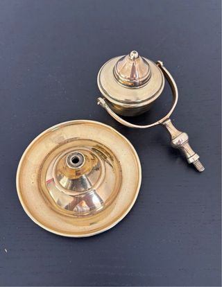 Candil antiguo basculante de latón