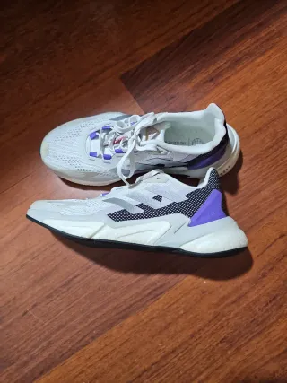 Zapatillas Adidas Mujer Blancas y Moradas