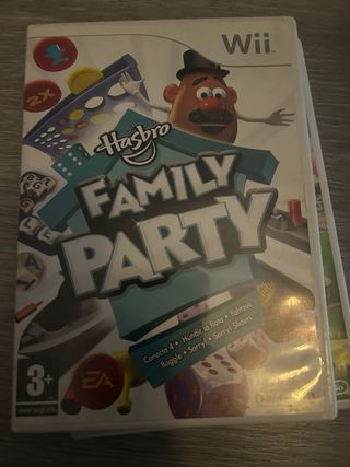 Nintendo Wii + 8 juegos + Wii Fit + mandos