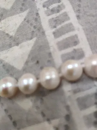 Collares de plata, negro y color turquesa