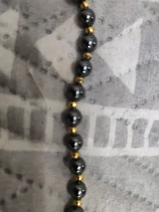 Collares de plata, negro y color turquesa