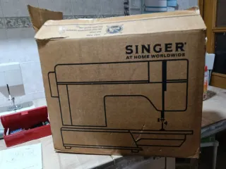 Máquina de coser Singer 2802c