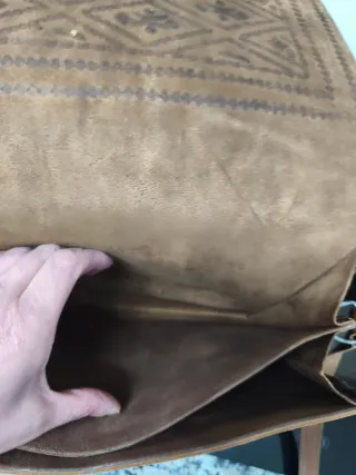 Bolso de cuero artesanal