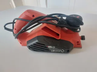 Cepilladora Black & Decker KW712-QS