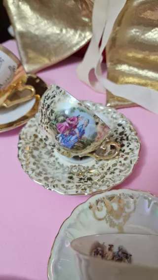 Lotto 6 tazzine da caffè vintage decorate