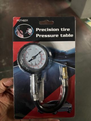 Medidor de Presión de Neumáticos PCT-6231