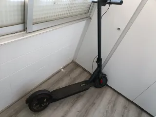 Patinete Eléctrico Negro