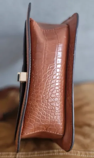 Bolso Bandolera Mango Estampado Cocodrilo