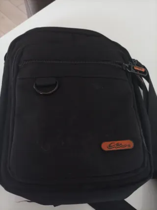 Borsello uomo CM nero