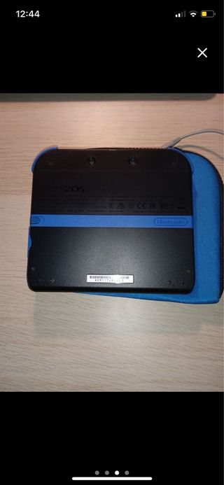Nintendo 2DS Nera + caricatore e stilo