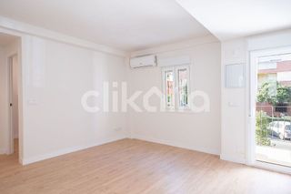 Piso en venta en El Juncal - Av. de la Paz en Sevilla