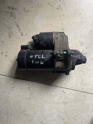 Motor de arranque Opel 100