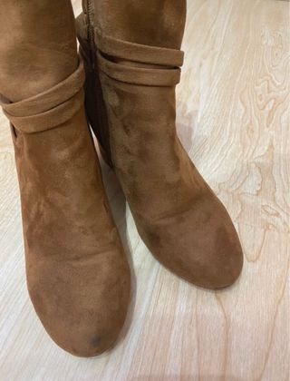 Botines marrones tacón