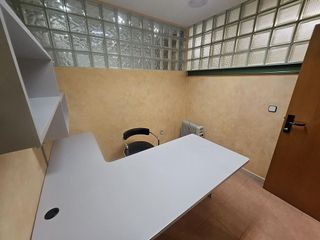 Oficina en alquiler en San Juan en Pamplona