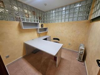 Oficina en alquiler en San Juan en Pamplona