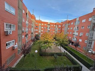 Piso en alquiler en Norte en Alcobendas