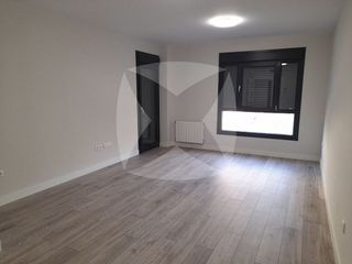 Piso en alquiler en Huerta Rosales - Valdepasillas en Badajoz