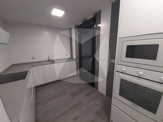 Piso en alquiler en Huerta Rosales - Valdepasillas en Badajoz