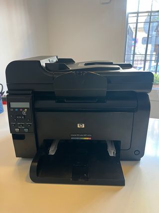 Impresora/Escáner HP LaserJet 100 Color MFP M175a