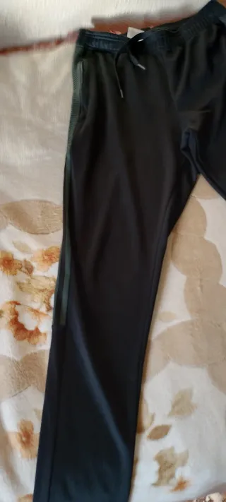 Pantalón de chándal Adidas original negro y gris