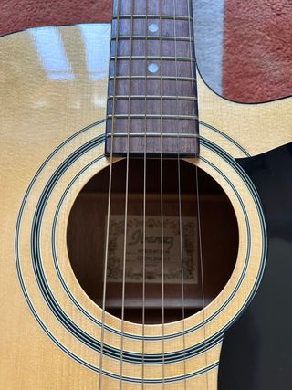 Guitarra Ibanez V72ECE-NT-2Y-02 con funda