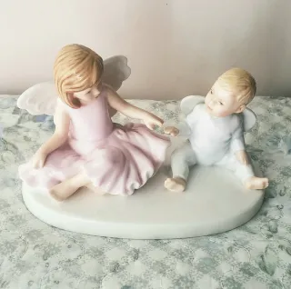 Statuina angeli Royal Doulton porcellana