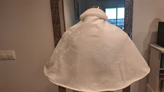 Capa Brocada Blanca Niña