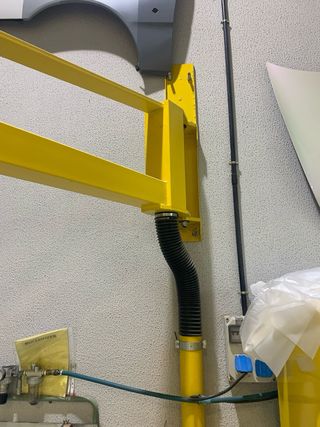 Brazo de trabajo taller carrocería