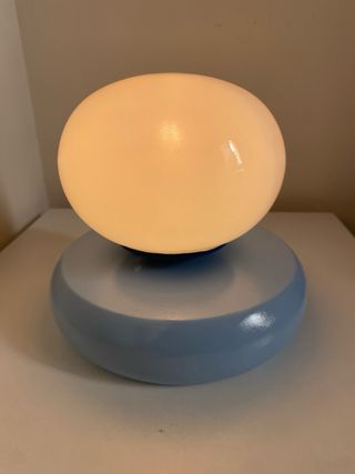 Lámpara de mesa azul