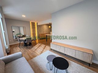 Piso en alquiler en Zona de Plaza de Barcelos en Pontevedra