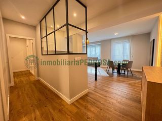 Piso en alquiler en Zona de Plaza de Barcelos en Pontevedra