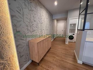 Piso en alquiler en Zona de Plaza de Barcelos en Pontevedra