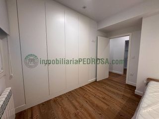 Piso en alquiler en Zona de Plaza de Barcelos en Pontevedra