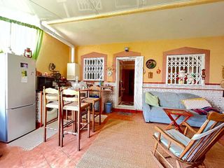 Casa adosada en venta en San Miguel de Salinas