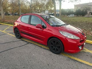 Peugeot 207 2008 muy cuidado