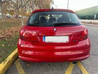 Peugeot 207 2008 muy cuidado