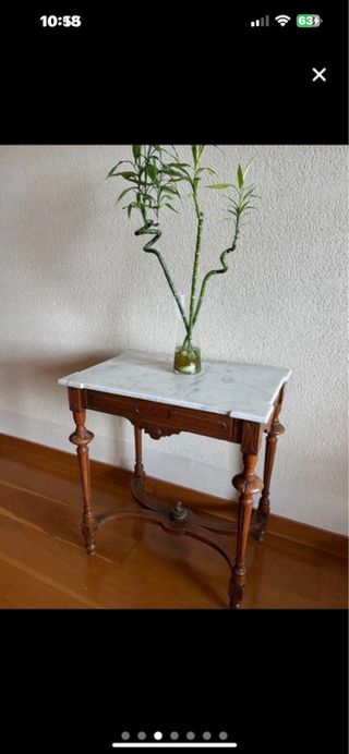 Antigua mesa Alfonsina de madera y mármol