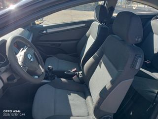 Opel Astra 2005